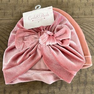 Curls & Pearls 2 Hats w Bows. NWT